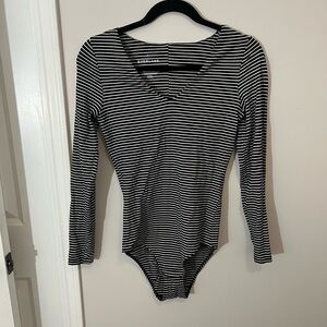 Everlane Striped Supima Cotton Blend Double lined Long Sleeve Bodysuit,medium